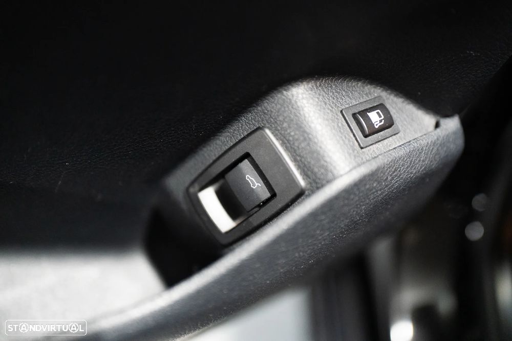 BMW 225xe Active Tourer iPerformance - 15