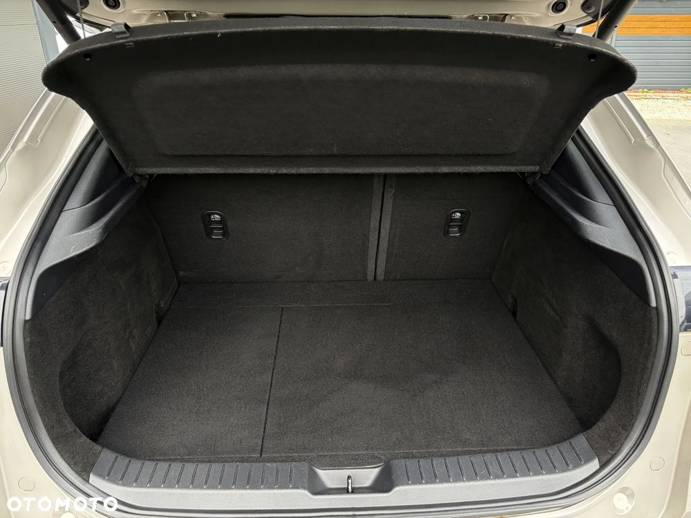 Mazda CX-30 e-SKYACTIV-G 2.0 M HYBRID 150 DRIVE HOMURA - 35