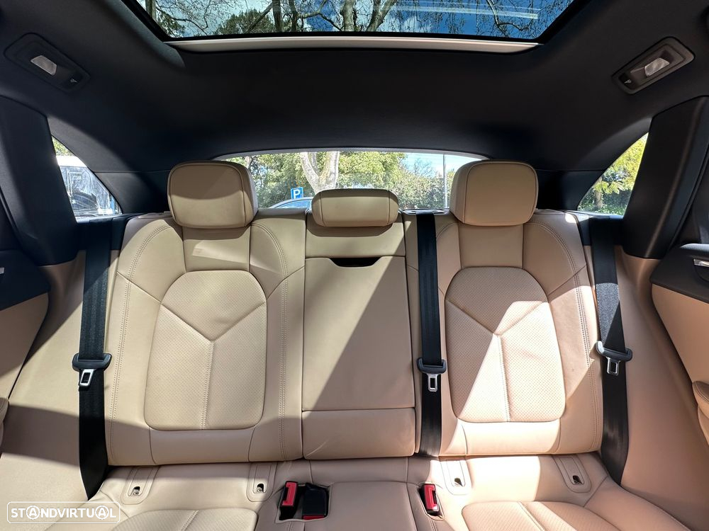 Porsche Macan Standard - 19