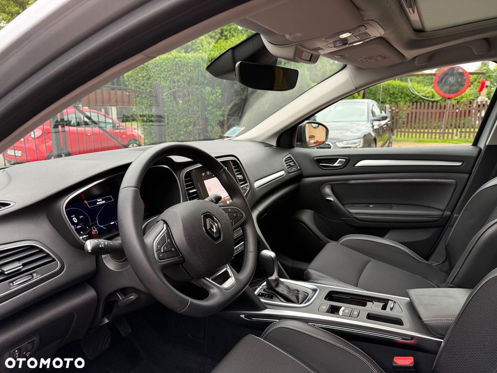 Renault Megane TCe 140 GPF EDC INTENS - 13