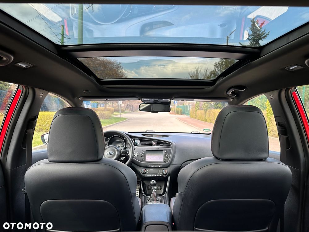 Kia Ceed 1.6 T-GDI GT-Challenge - 18