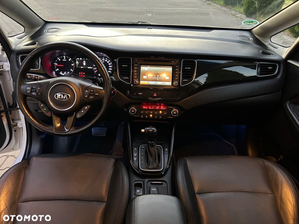 Kia Carens 1.7 CRDi Edition 7 - 8