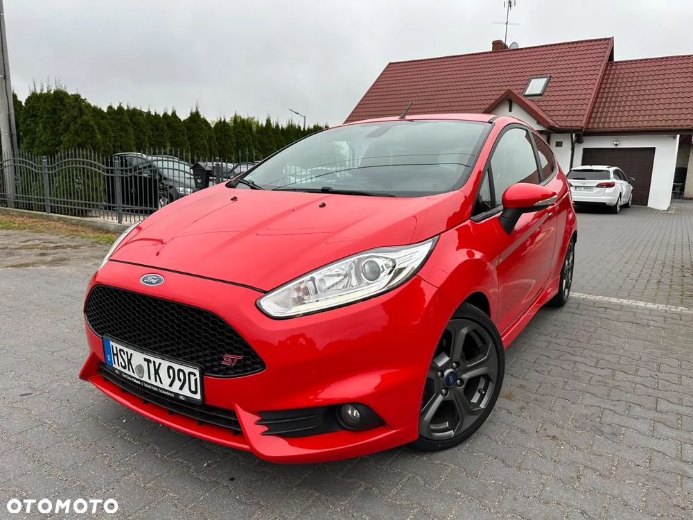 Ford Fiesta 1.6 EcoBoost ST - 1