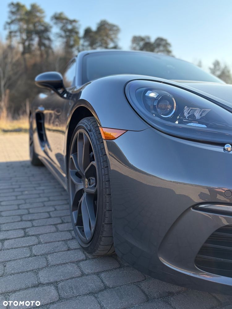 Porsche Cayman - 2