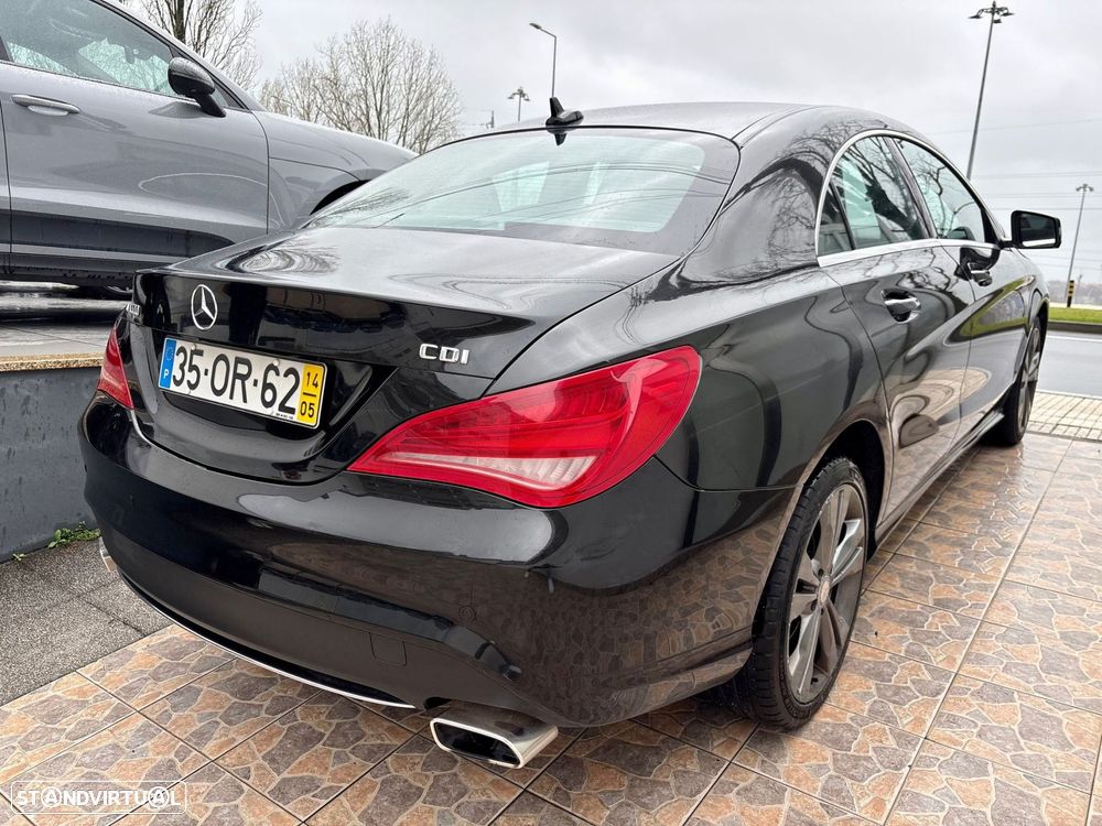 Mercedes-Benz CLA 200 CDI Urban - 3