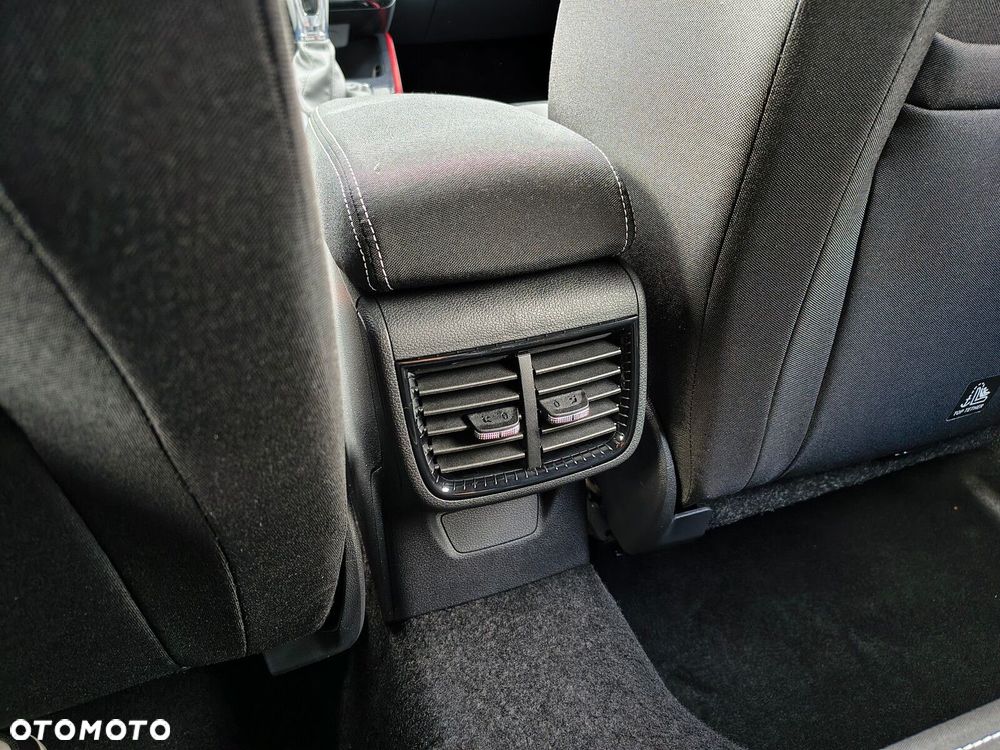 Skoda Fabia 1.0 TSI Monte Carlo DSG - 18