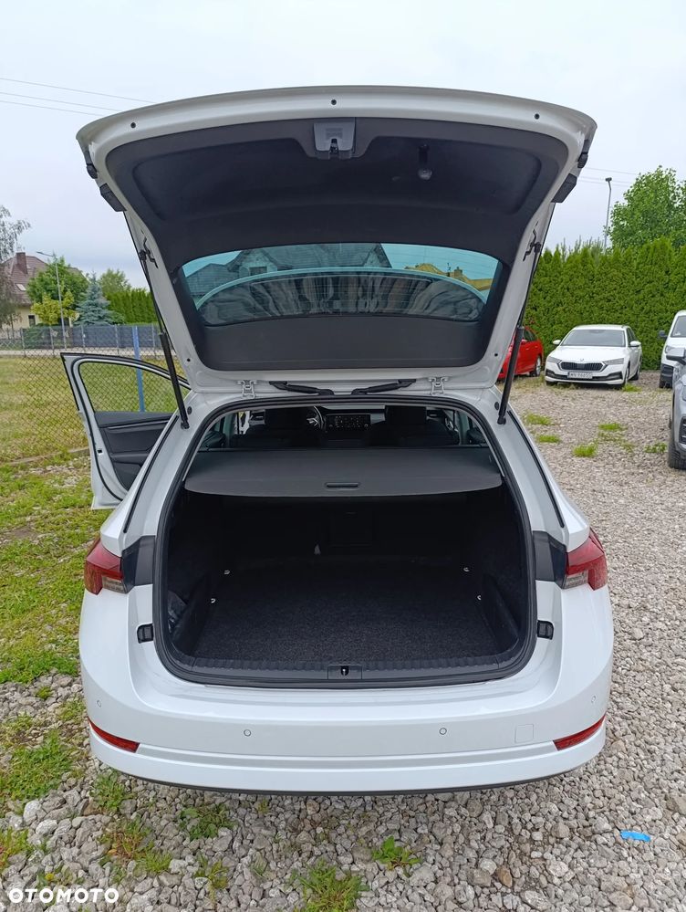 Skoda Octavia 2.0 TDI Style DSG - 27