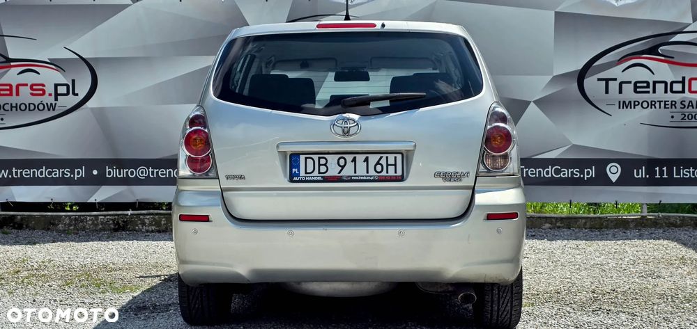 Toyota Corolla Verso 1.8 Luna - 27