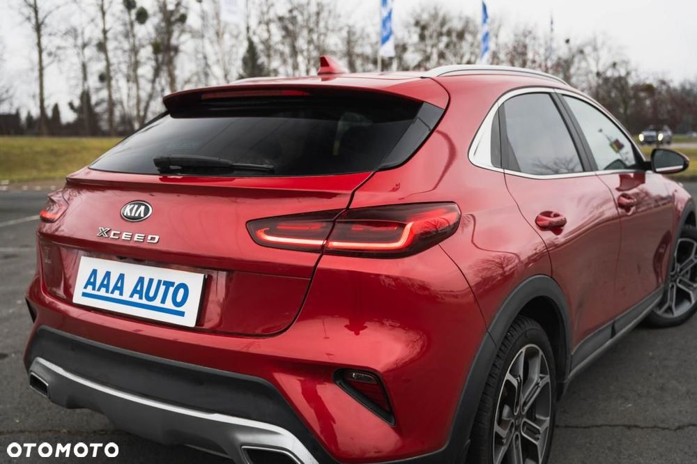 Kia XCeed - 15