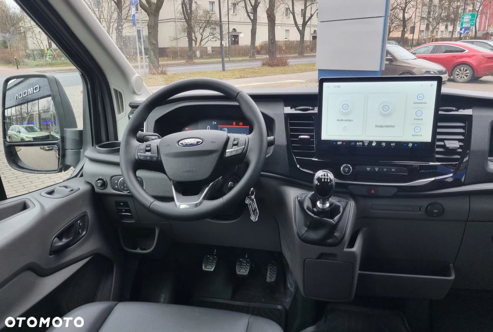 Ford Transit - 17
