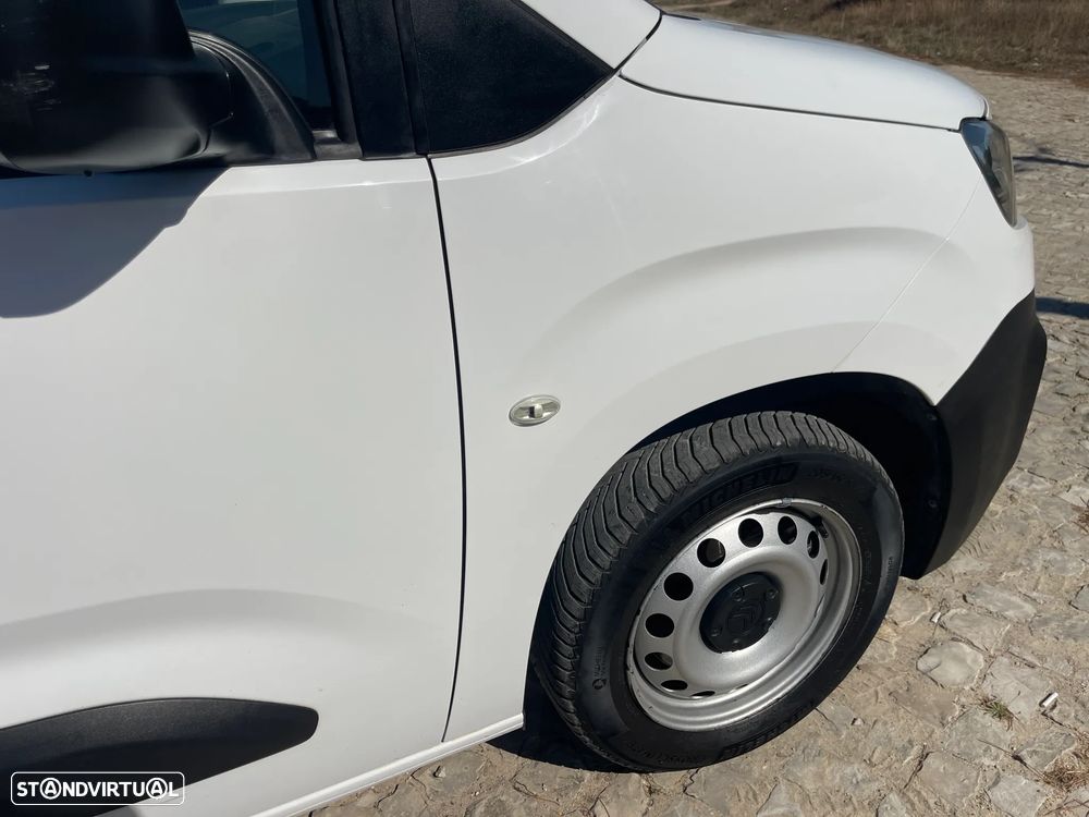 Citroën Berlingo 1.5 BlueHDI XL 3 Lugares C/IVA - 16