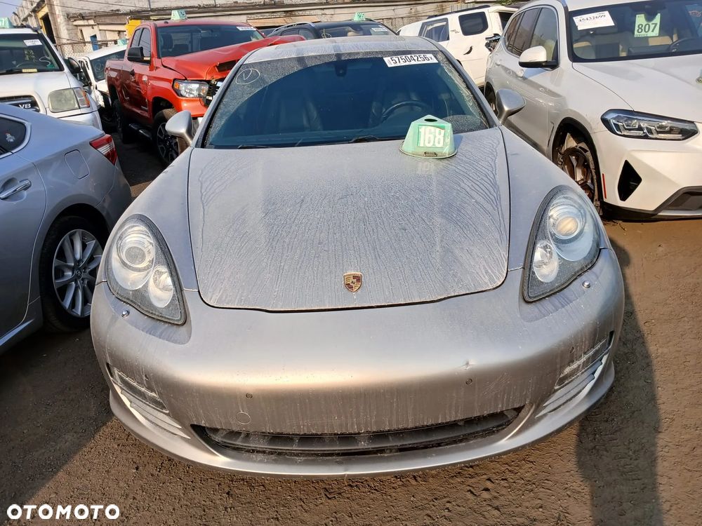 Porsche Panamera 4 PDK - 1