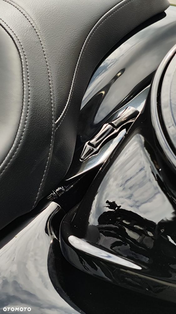 Harley-Davidson Touring Street Glide - 19