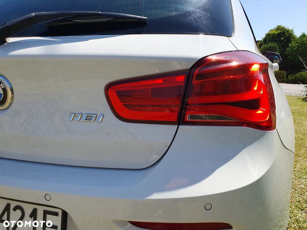 BMW Seria 1 118i Advantage - 15