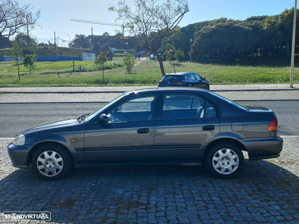 Honda Civic 1.4i S - 6