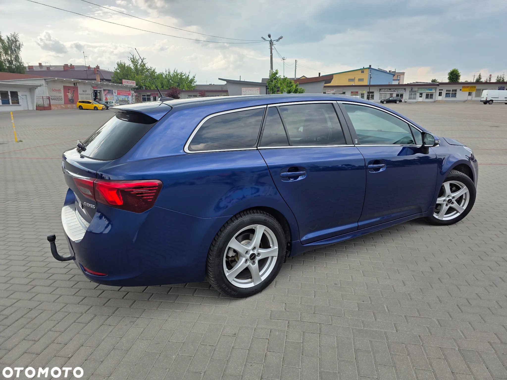 Toyota Avensis Touring Sports 1.8 Multidrive S Comfort - 10