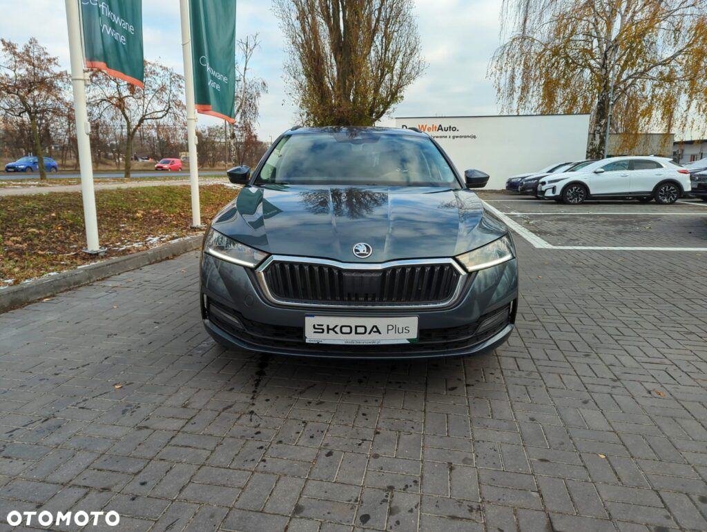 Skoda Octavia 2.0 TDI Ambition DSG - 2