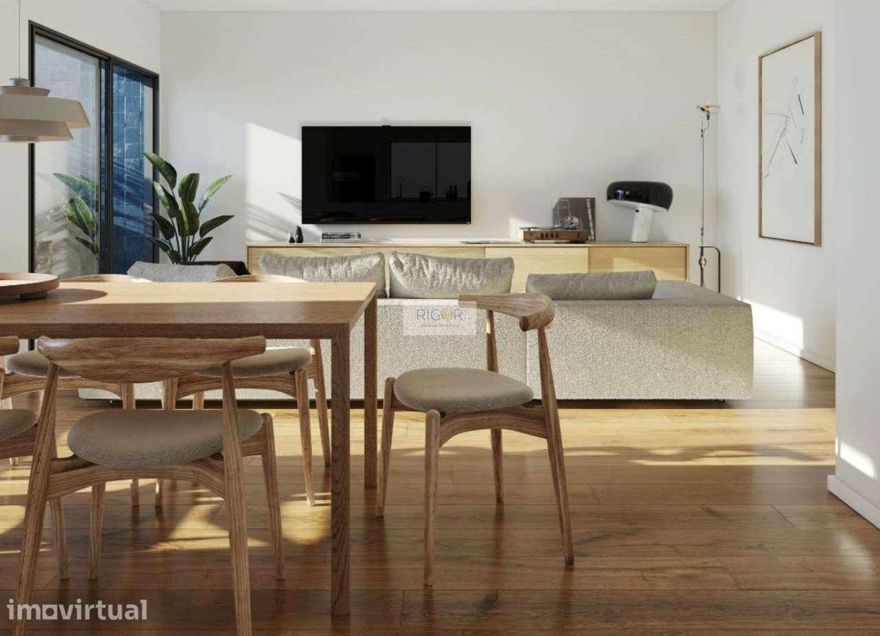 Apartamento T3 com varanda novo à Santa Rita - Grande imagem: 2/9