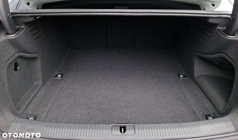 Audi A4 Limousine 40 TFSI mHEV Advanced S tronic - 25