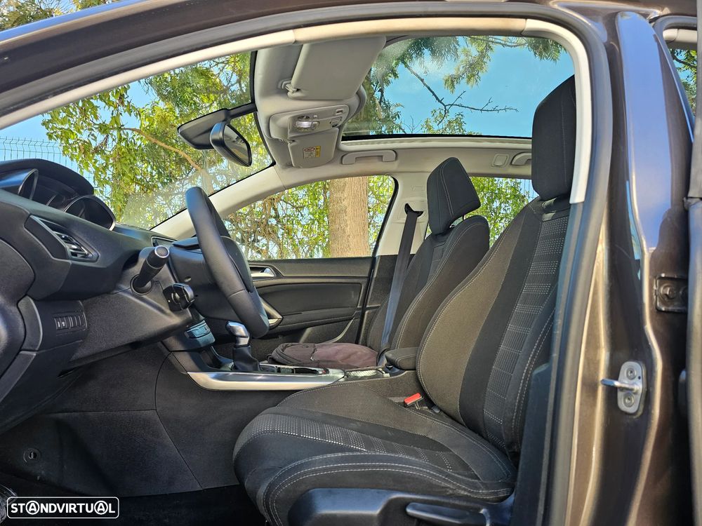 Peugeot 308 SW BlueHDi 120 EAT6 Stop & Start Allure - 10