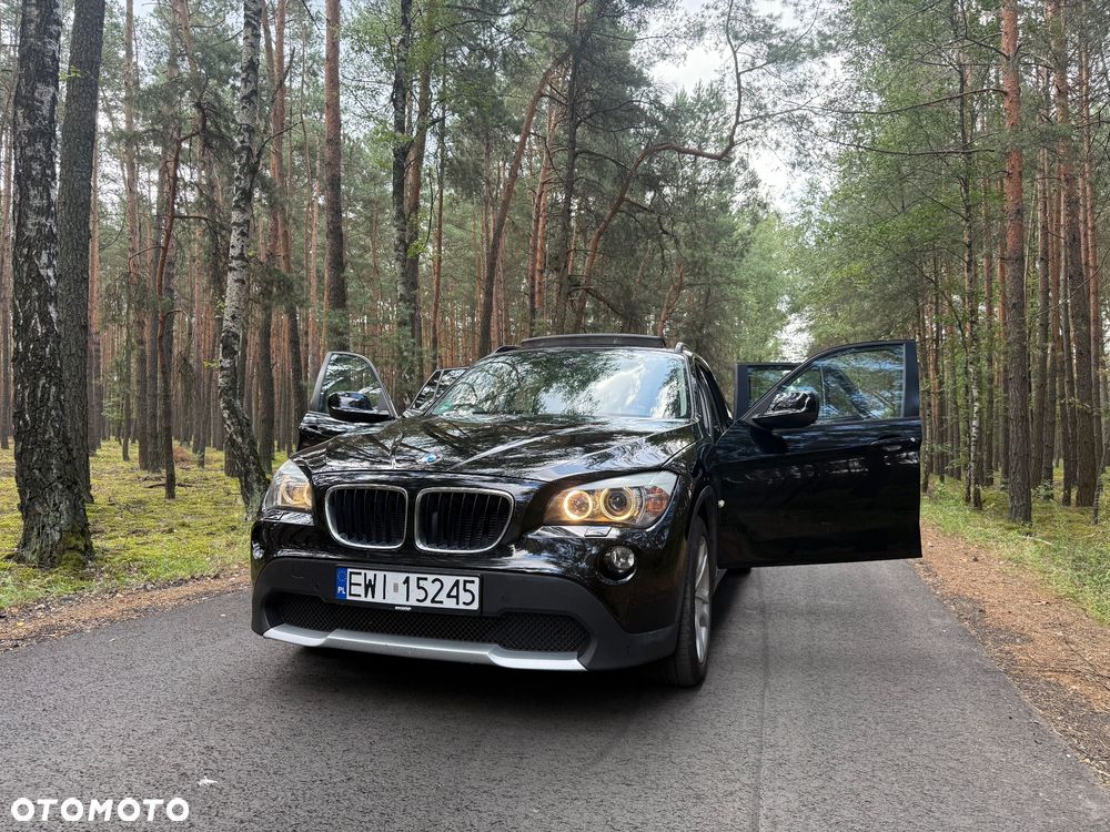 BMW X1 xDrive18d - 1