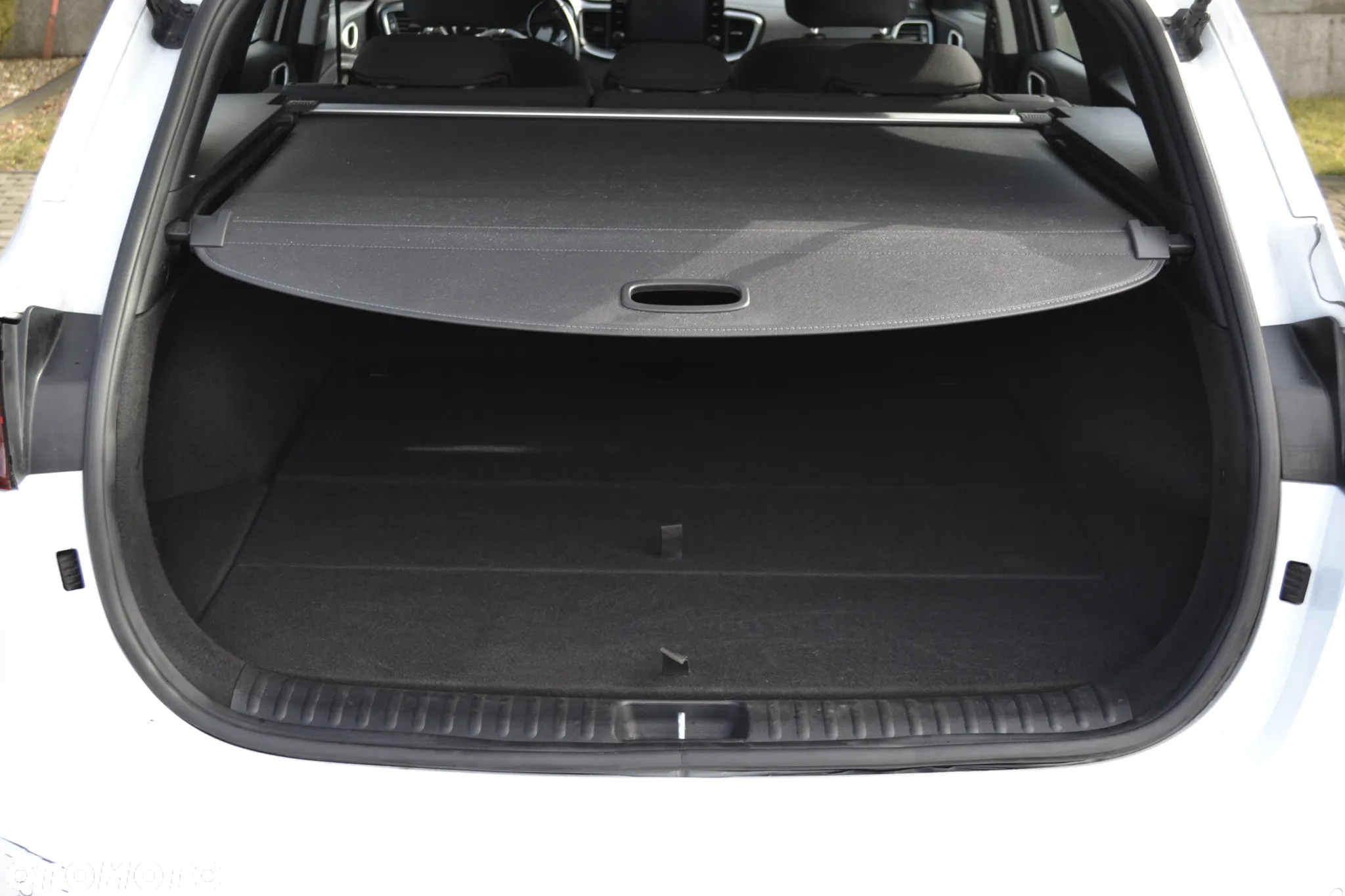 Kia Ceed 1.5 T-GDI M - 16