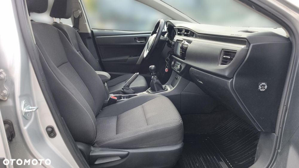 Toyota Corolla 1.6 Premium EU6 - 9