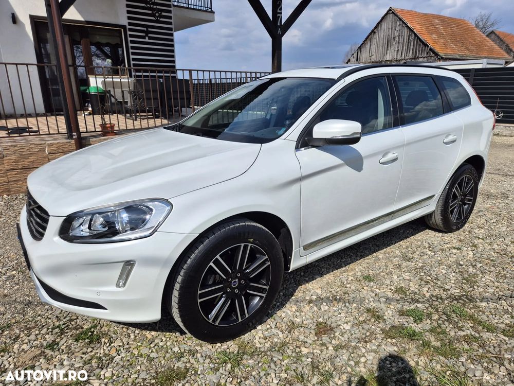 Volvo XC 60 D5 AWD Aut. Momentum - 6