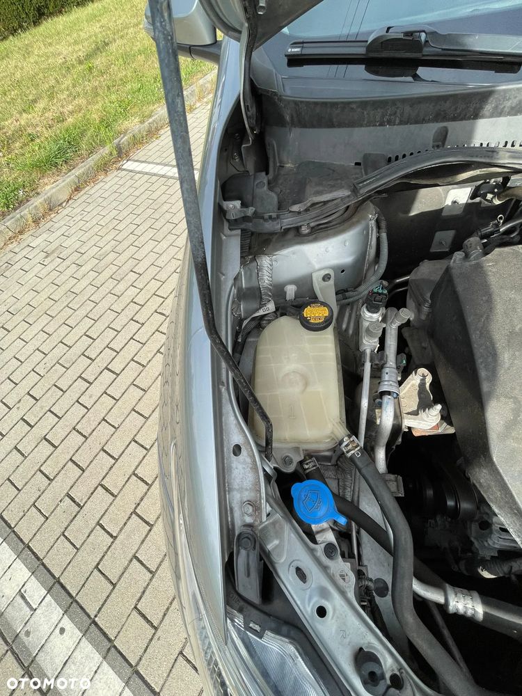 Toyota Auris 1.6 Valvematic Life - 22