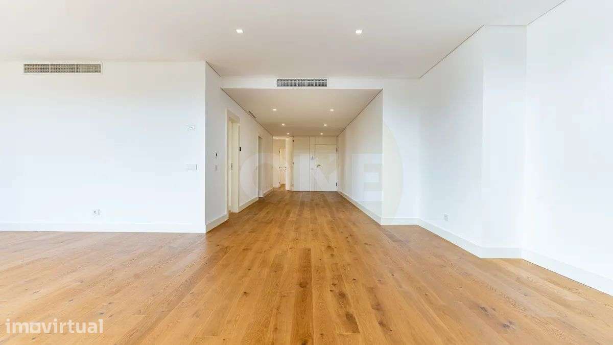 T4  em último piso no condomínio fechado ZEN - Grande imagem: 2/60