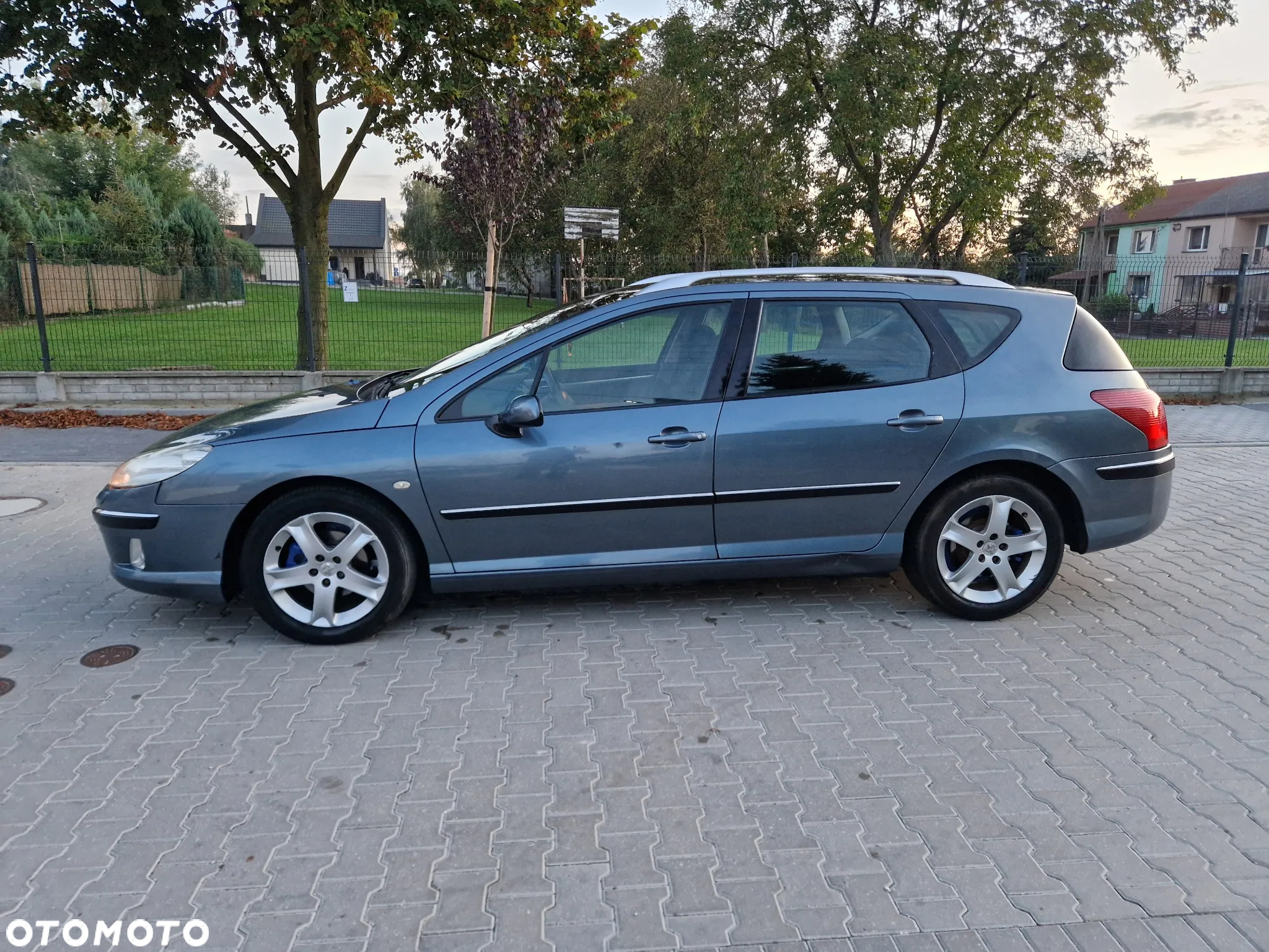 Peugeot 407 SW HDi 135 Automatik Platinum - 17