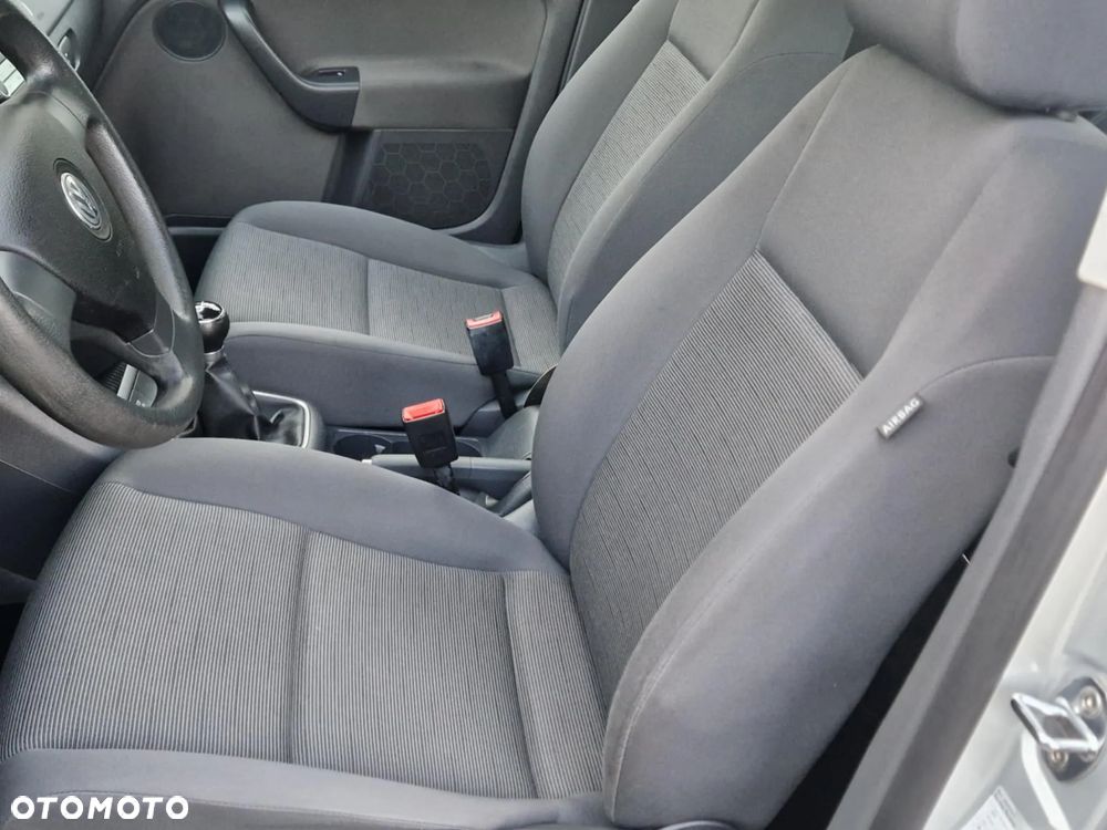 Volkswagen Golf Plus - 23