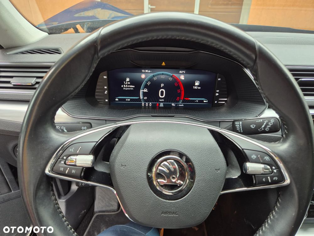 Skoda Superb 2.0 TDI DSG Ambition - 7