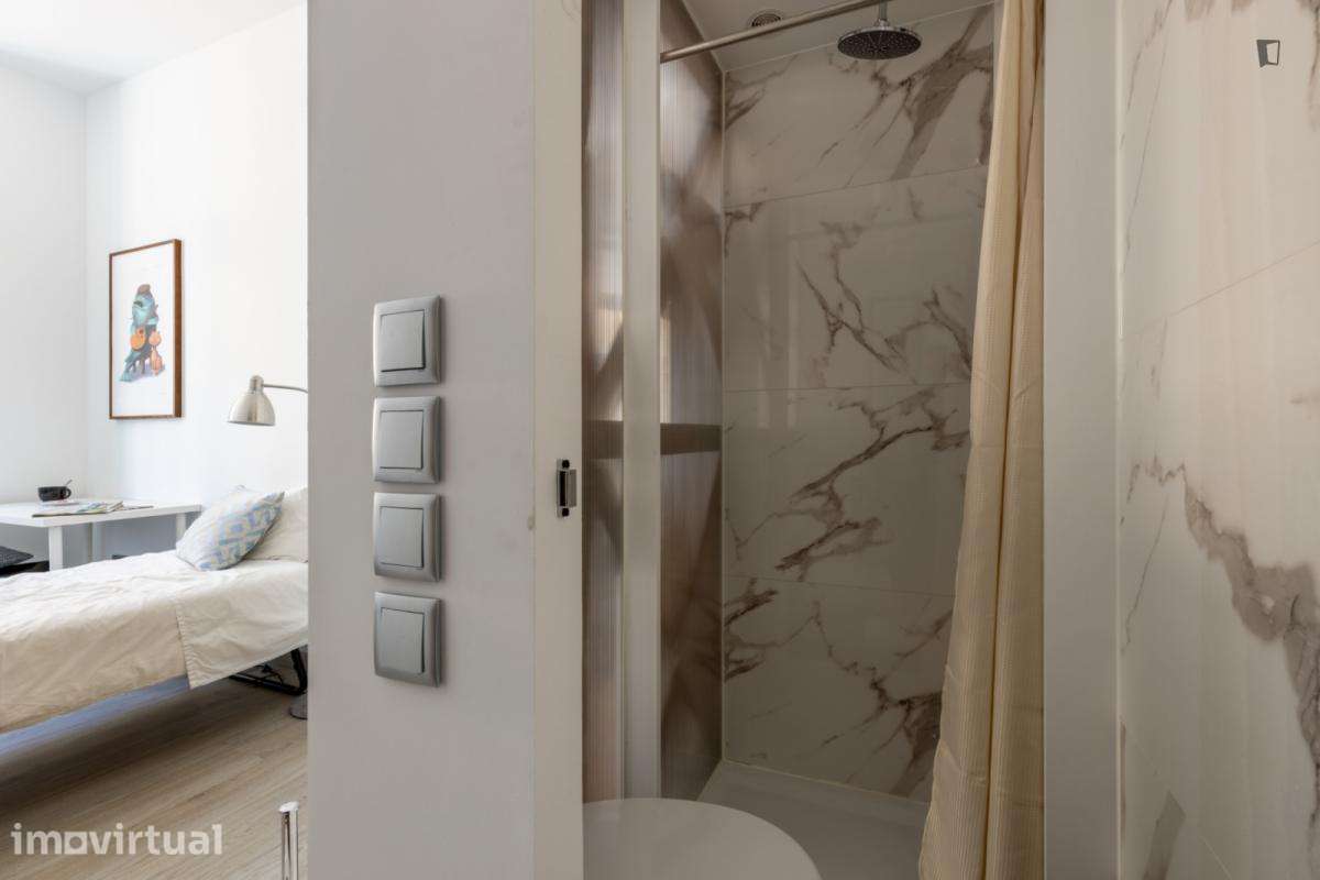 Quarto - localizado em Baixa Lisbon - Grande imagem: 5/16