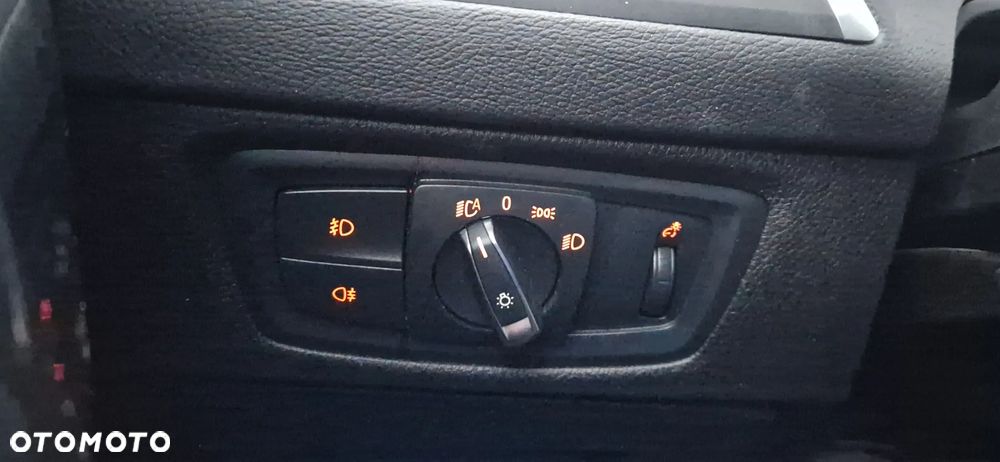 BMW Seria 1 118d Edition Metropolitan - 18