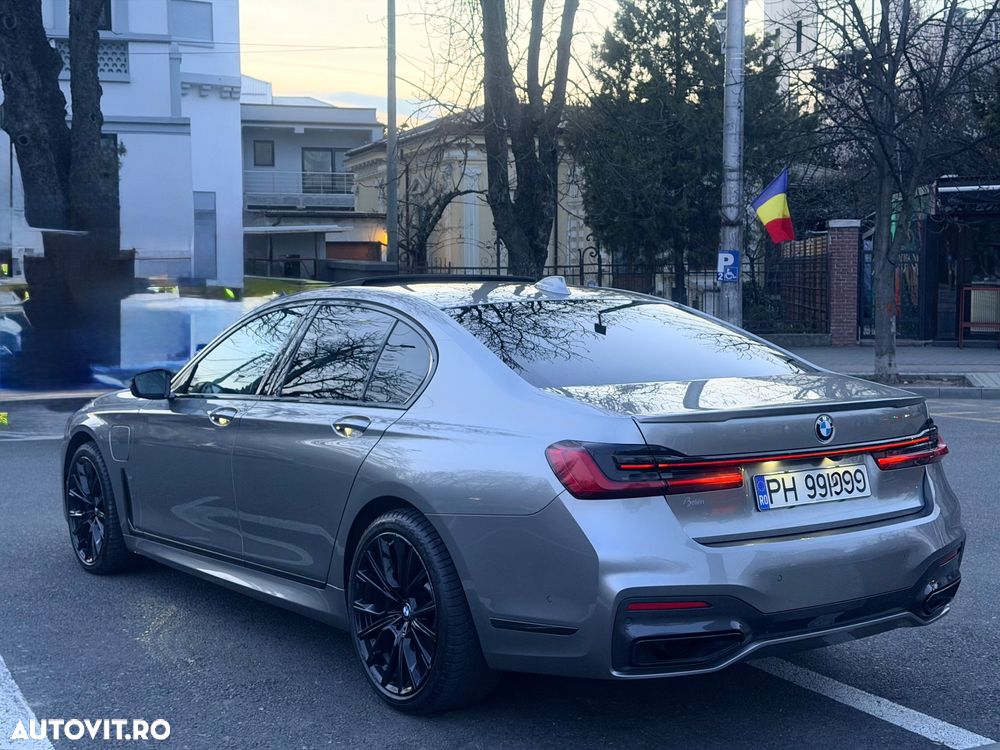 BMW Seria 7 - 34