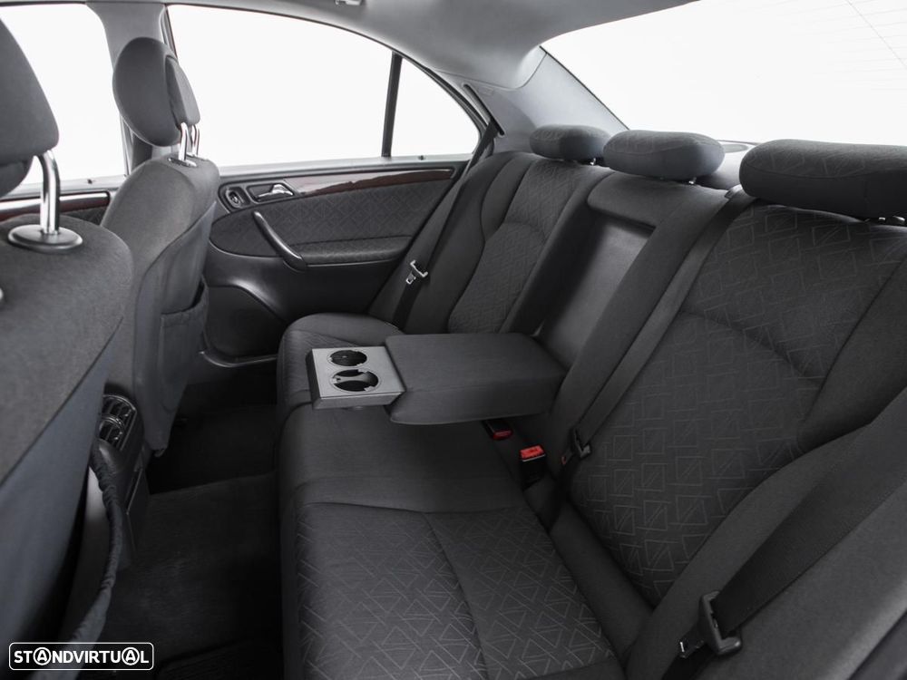 Mercedes-Benz C 220 - 9