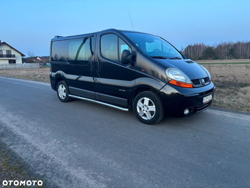 Renault Trafic - 1