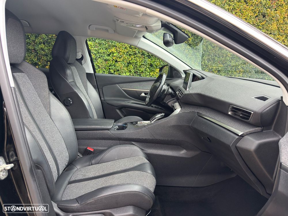 Peugeot 3008 1.2 PureTech Allure Pack EAT8 - 7