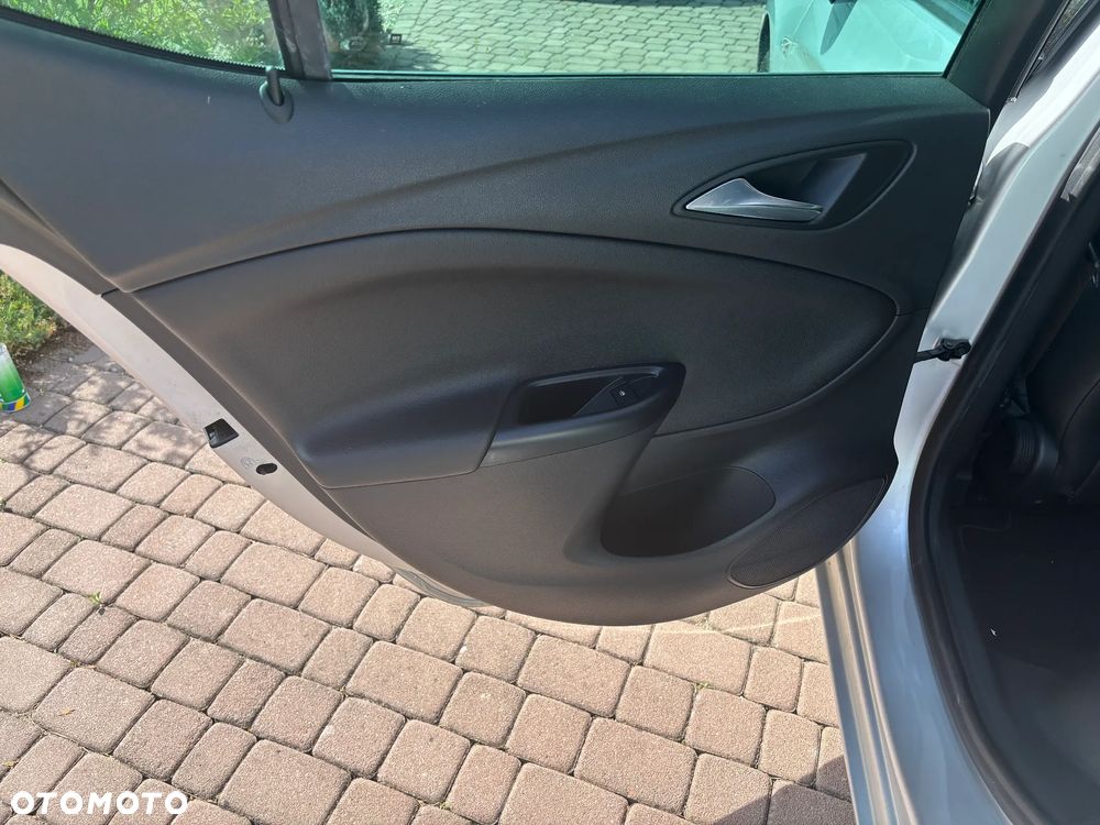 Opel Astra 1.4 Turbo Start/Stop Innovation - 23
