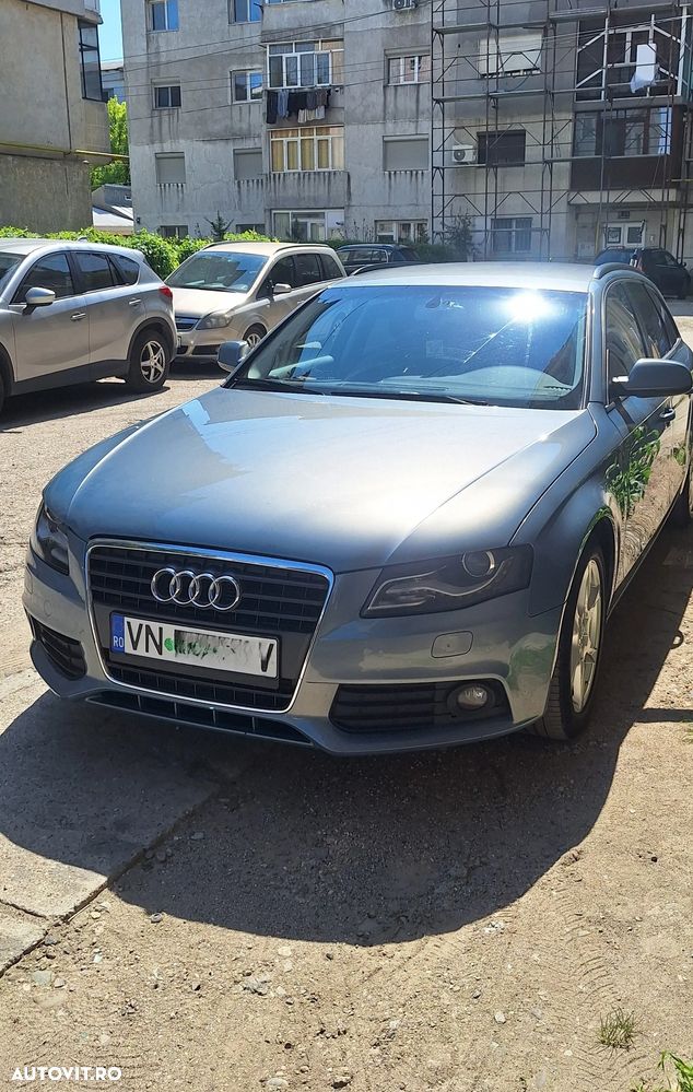 Audi A4 Limuzina 2.0 TDI B8 - 1