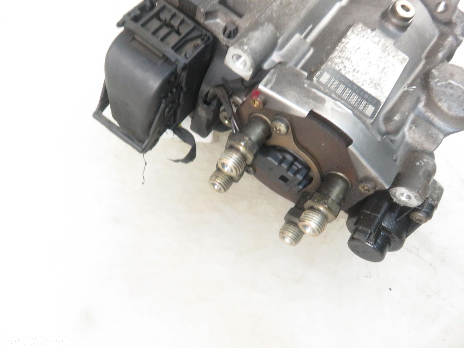 POMPA WTRYSKOWA OPEL VECTRA C 2.0 DTI 0281010717 0470504204 22451346 - 3
