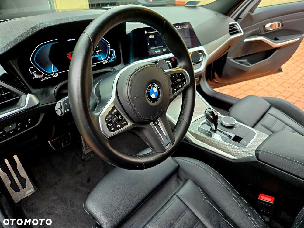 BMW Seria 3 320e xDrive - 7