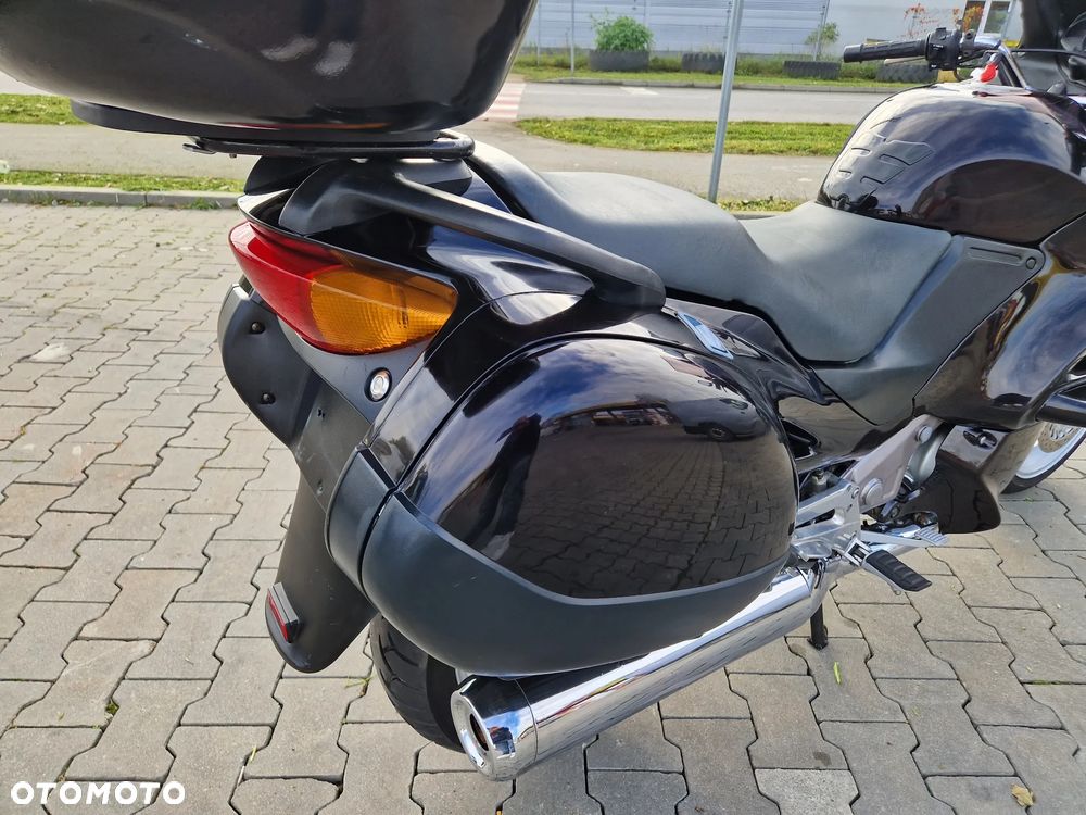 Honda Deauville - 16