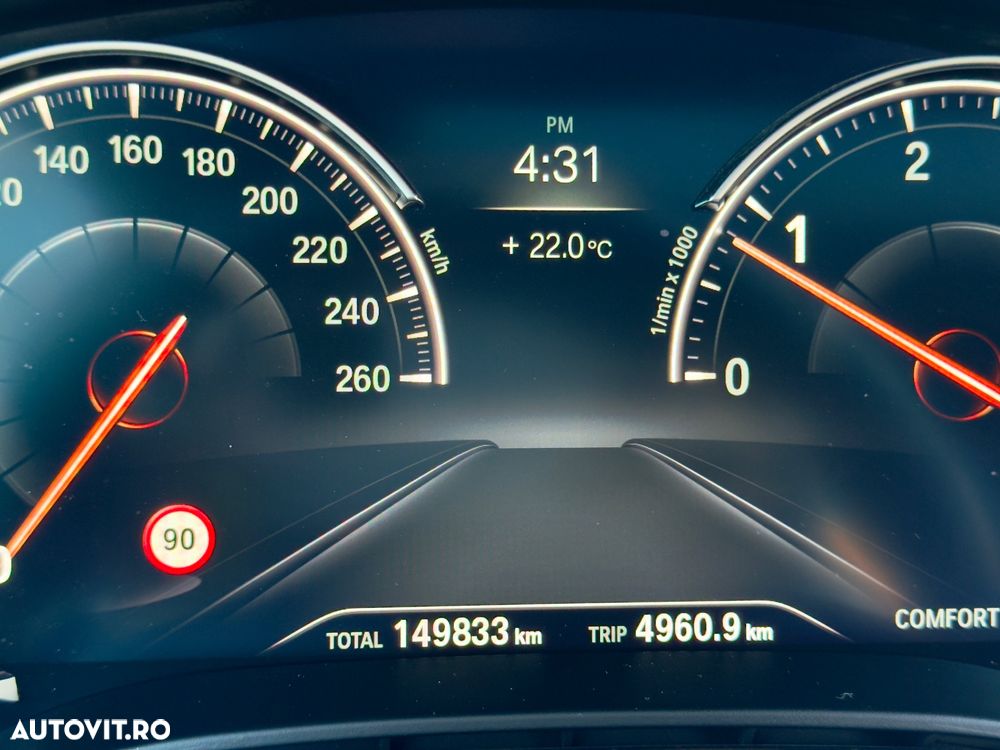 BMW Seria 5 520d xDrive AT - 6