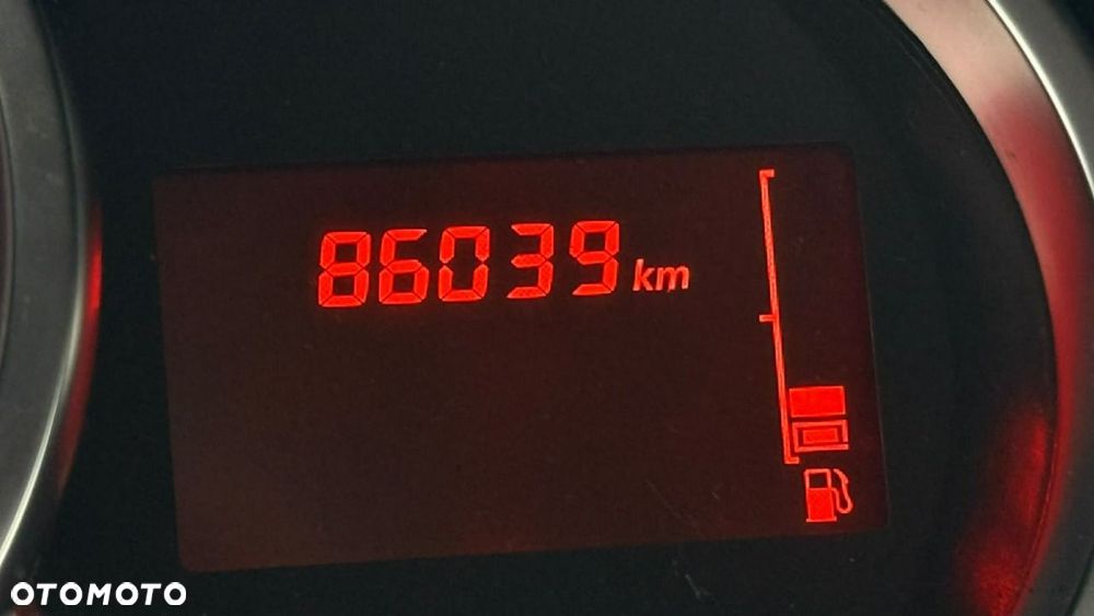 Dacia Sandero - 15