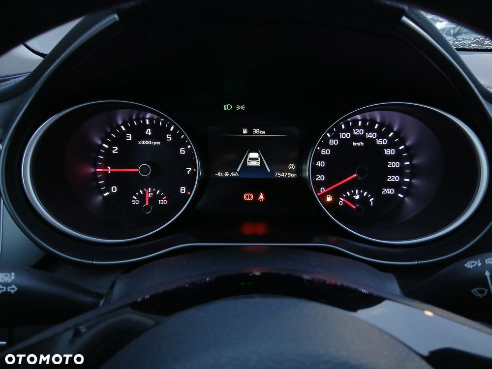 Kia Ceed 1.5 T-GDI M - 26