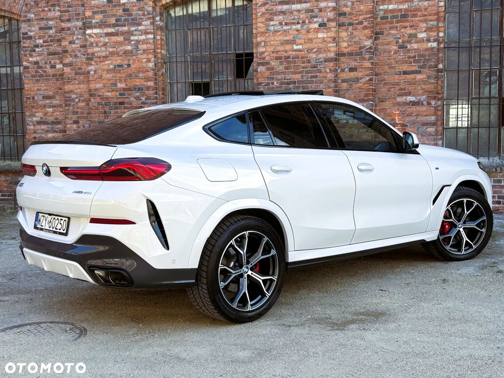 BMW X6 - 12