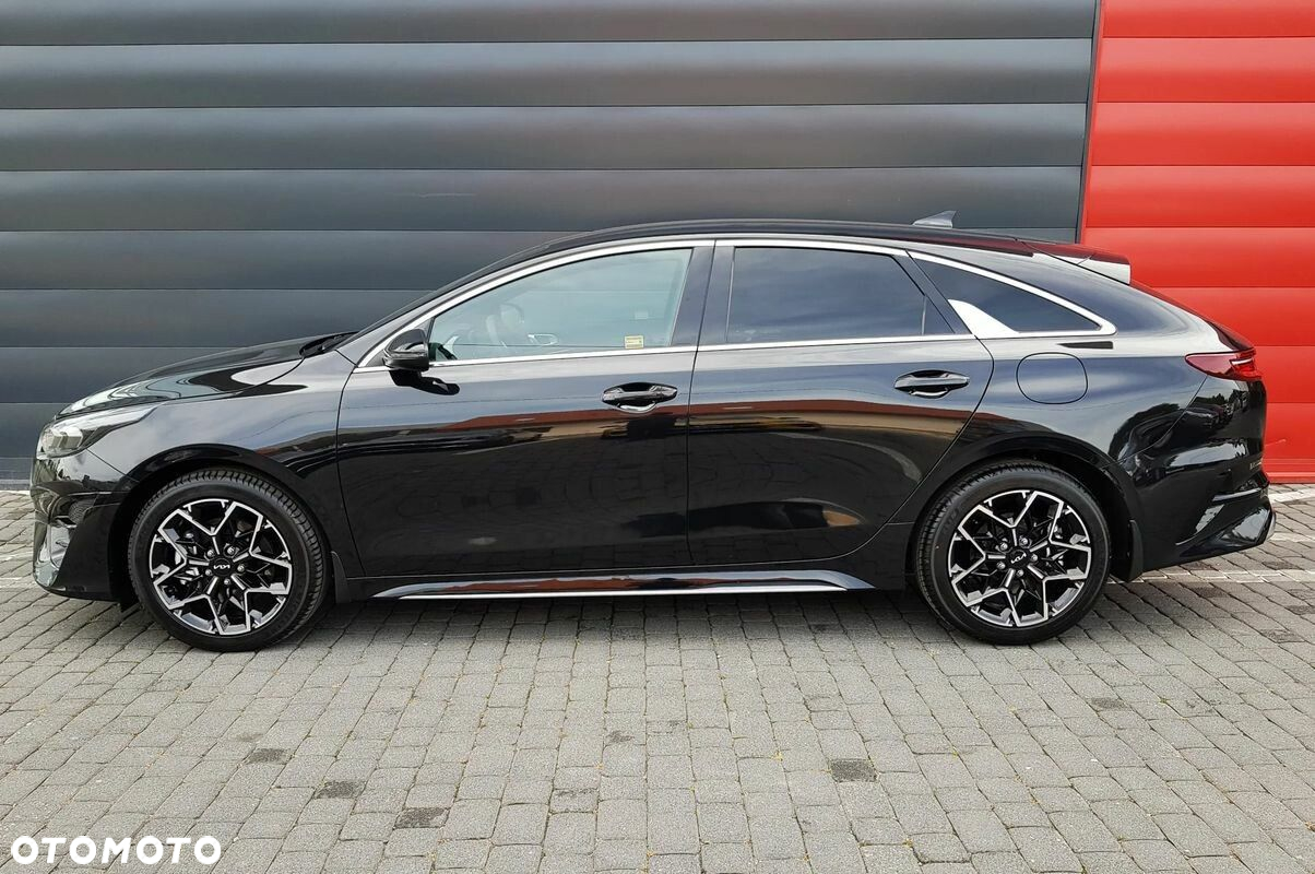 Kia ProCeed - 7