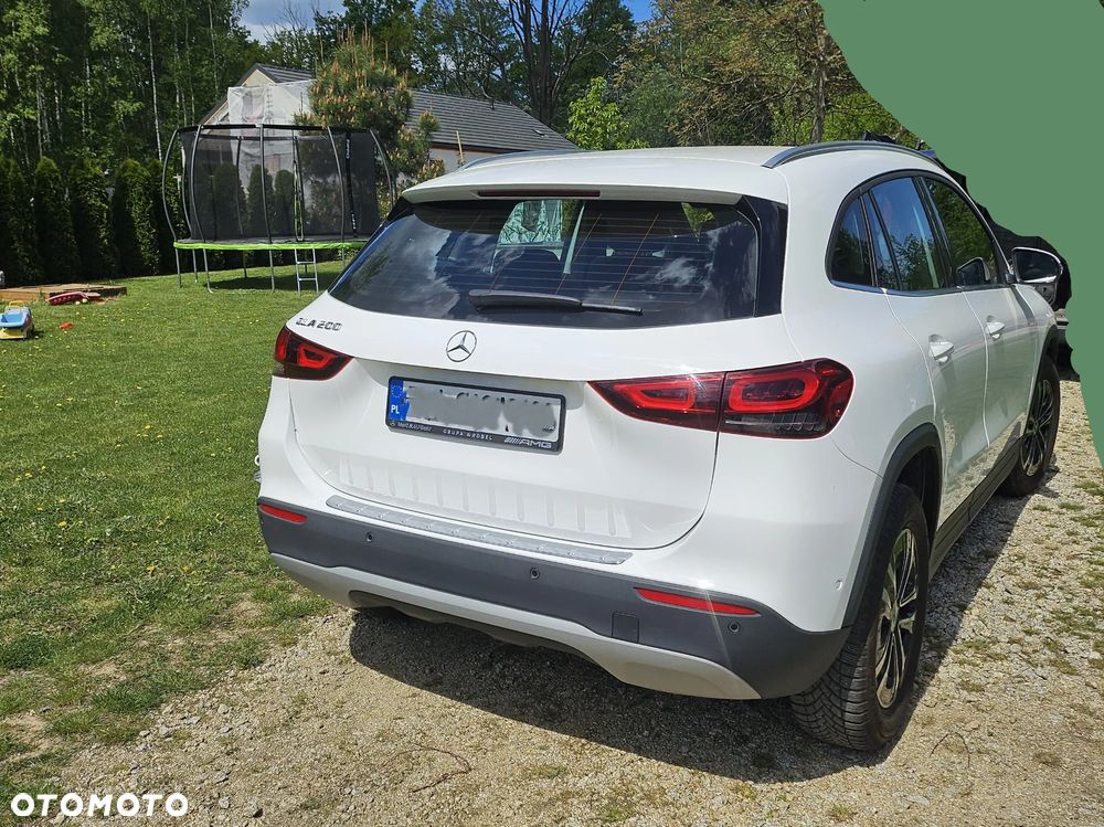 Mercedes-Benz GLA 200 Business Edition - 3